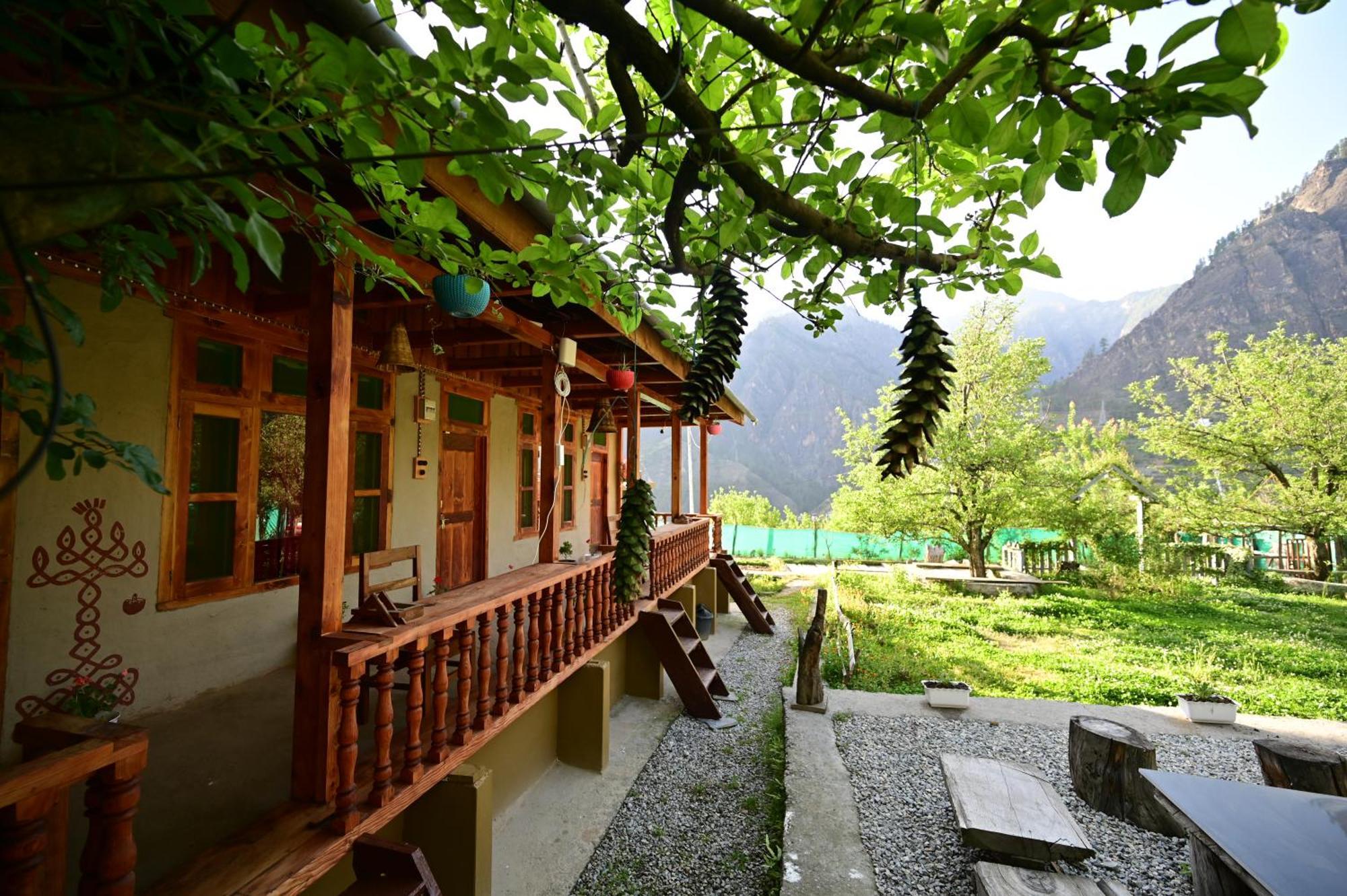 Himalayan Mud Resort Kasol Buitenkant foto
